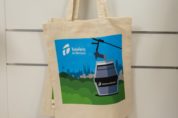 Tote bags