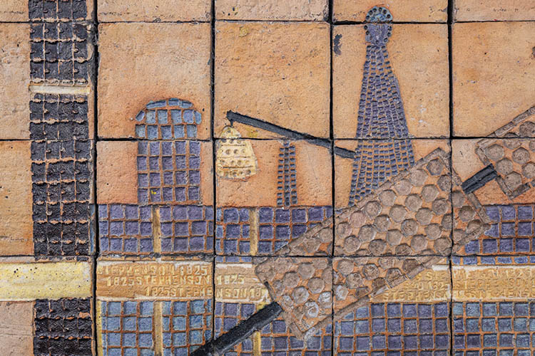 Detalle del panel restaurado