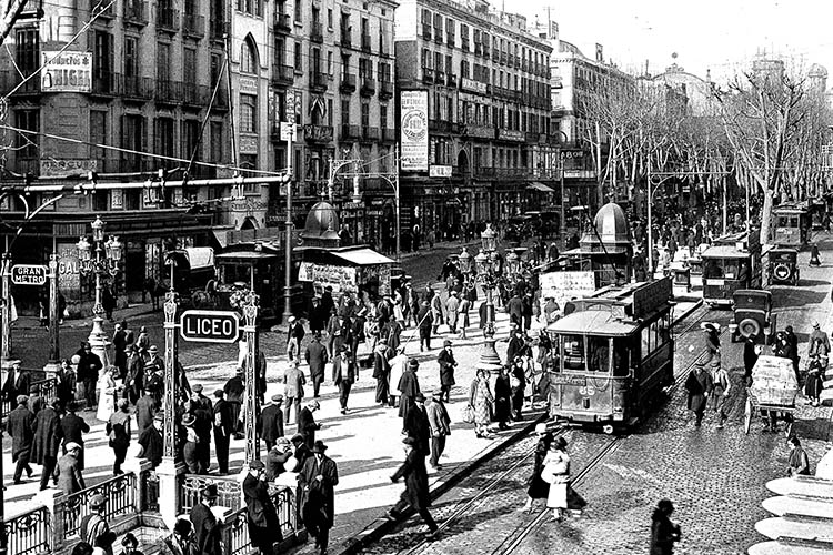 La estación de Liceu en el año 1925